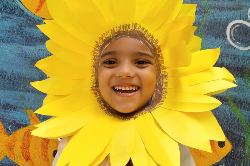 FLOWERS AND SMILE